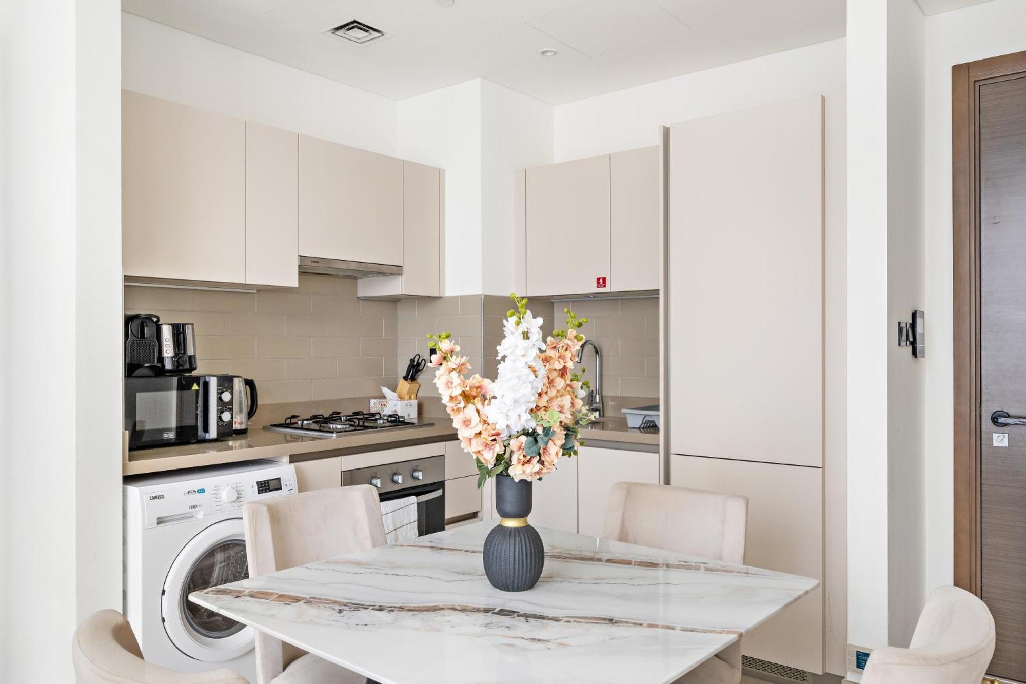 Beautiful 2 Bedroom Next To Business Bay - Sobha Creek Vista Dubai Buitenkant foto
